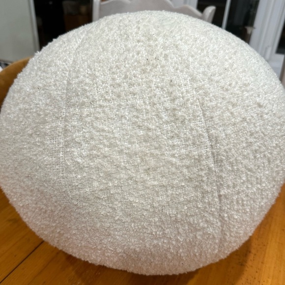 Anthropologie Cream Textured Boucle Pillow - Round - Picture 1 of 3
